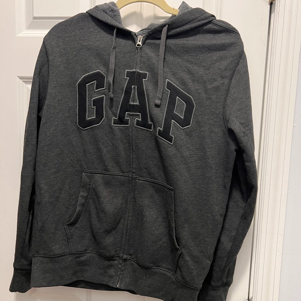 Gap size Medium full zip hoodie gray